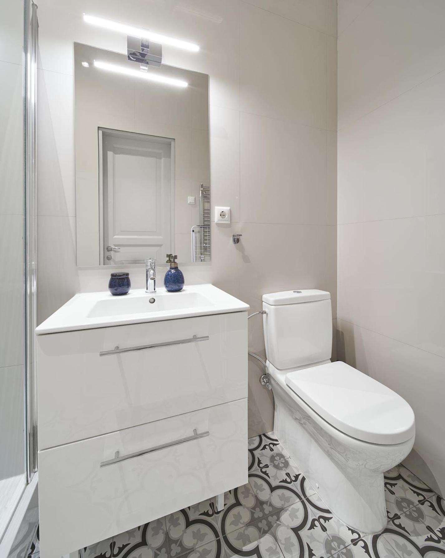 Bright And Warm Apartment, Vilnius City Centre Buitenkant foto